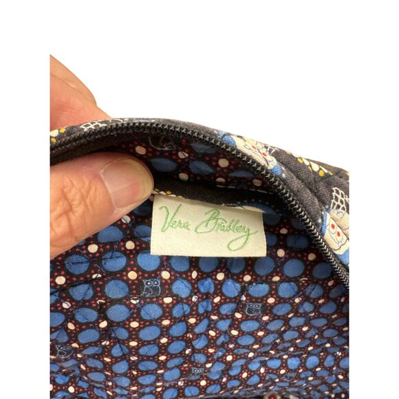 Vera Bradley blue Owl & Floral Print Quilted Backpack 16" x 14" SKU 7335 - Picture 11 of 14